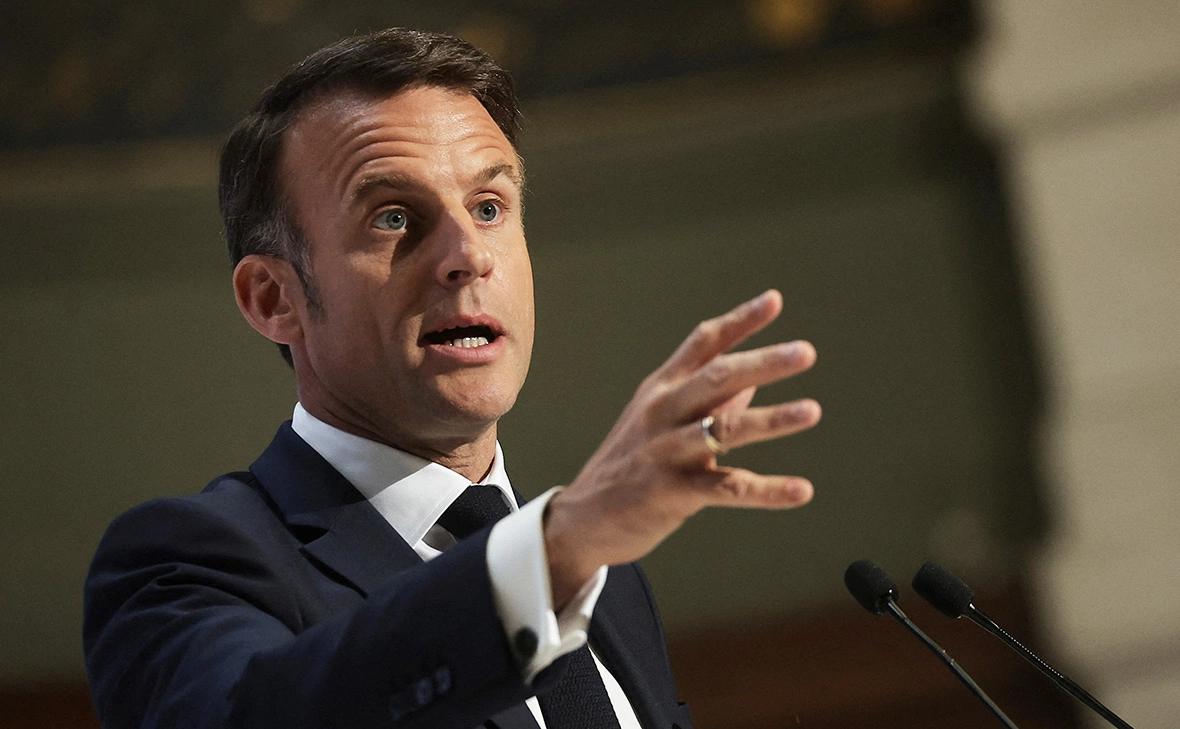 Christophe Petit Tesson / Reuters