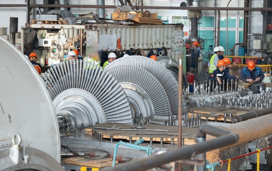 Замена старой&nbsp;турбины Новосибирской ТЭЦ-3 на новое оборудование