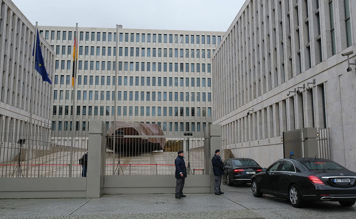 Sean Gallup / Getty Images