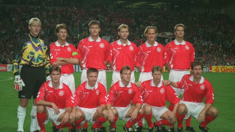 Победитель Кубка короля Фахда&nbsp;&mdash; 1995 сборная Дании. Второй слева в&nbsp;верхнем ряду&nbsp;&mdash;&nbsp;капитан команды Микаэль Лаудруп