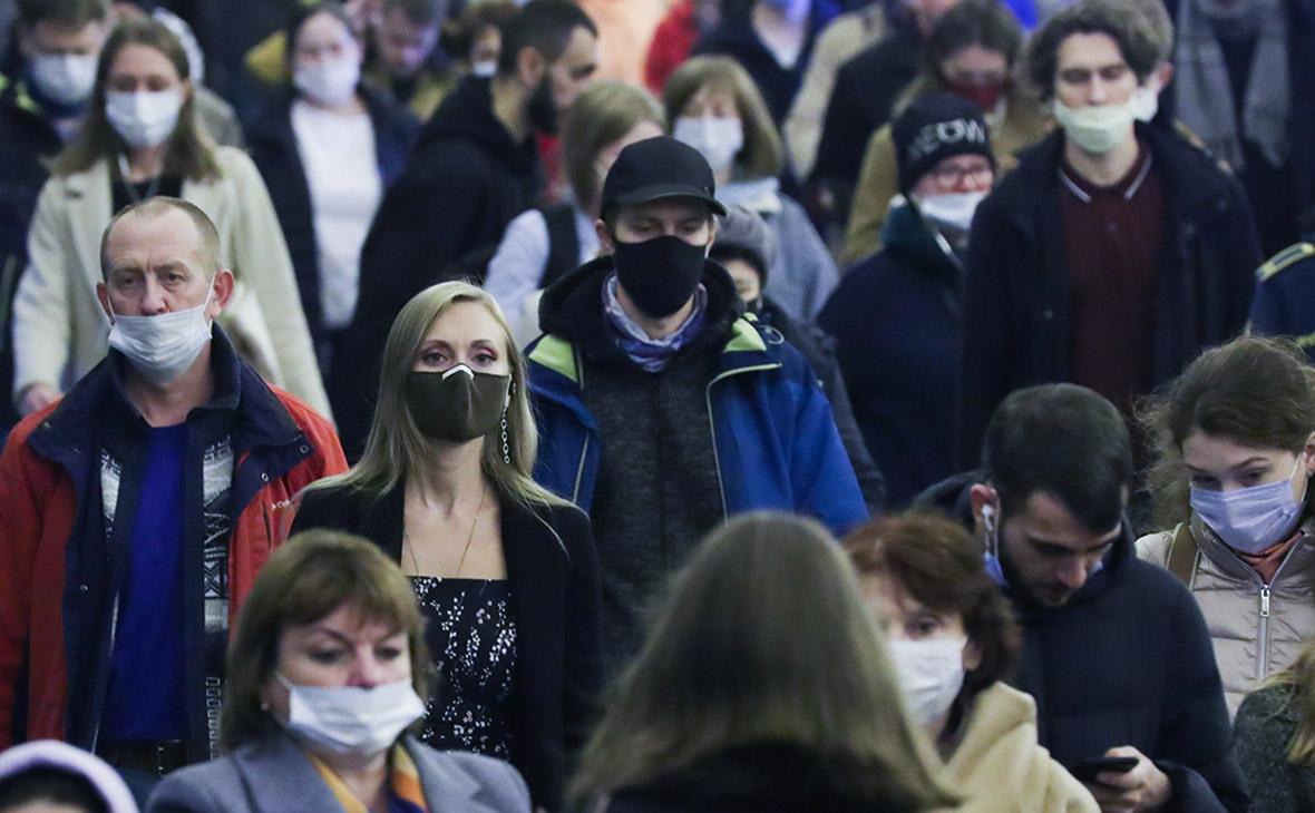 Калининградские власти рекомендовали использовать маски в людных местах