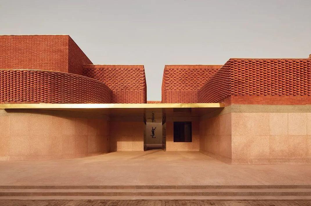 Музей&nbsp;mYSLm (Mus&eacute;e Yves Saint Laurent Marrakech) в Марракеше