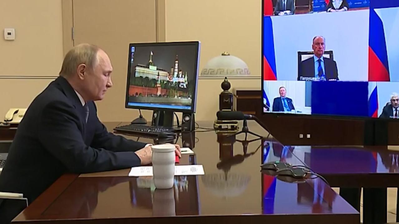 Путин провел заседание Совбеза об обороте наркотиков. Видео