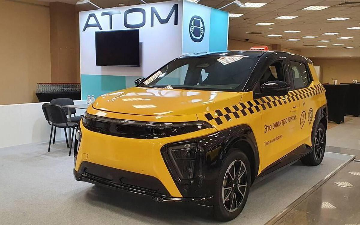 Российский ситикар «Атом» получит версию для такси. Характеристики и фото