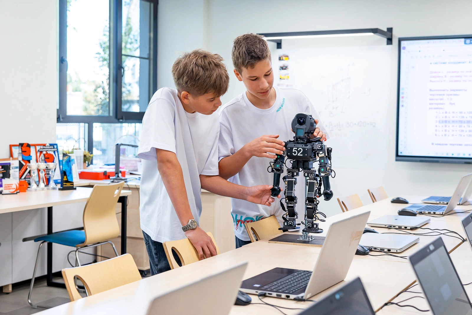 Вклад в будущее: как предпрофклассы помогают ученикам строить карьеру