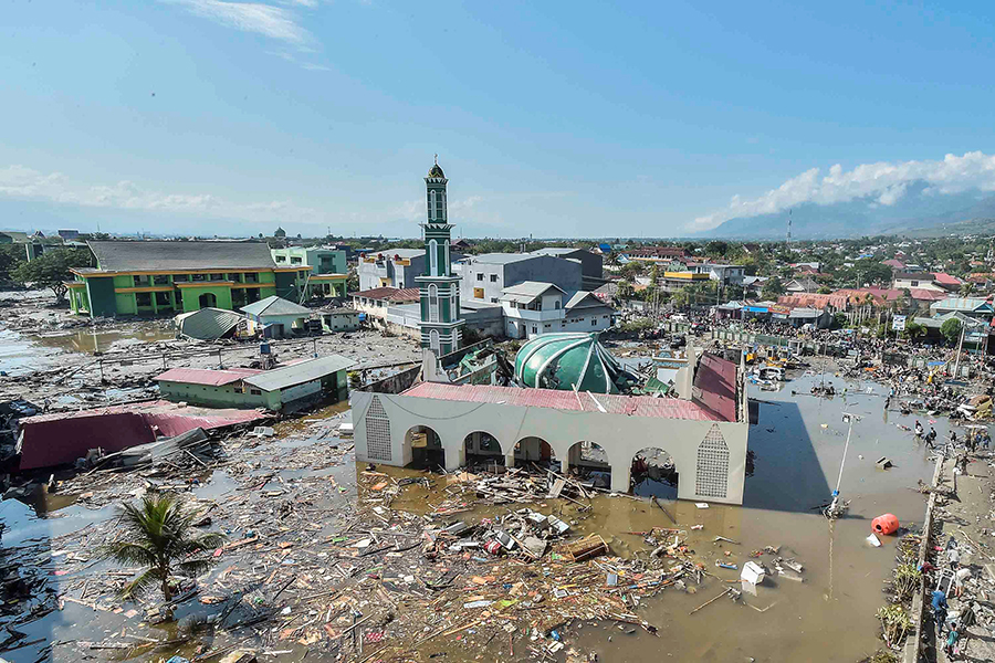 Высота волны цунами, вызванной землетрясениями, достигала 6&nbsp;м
