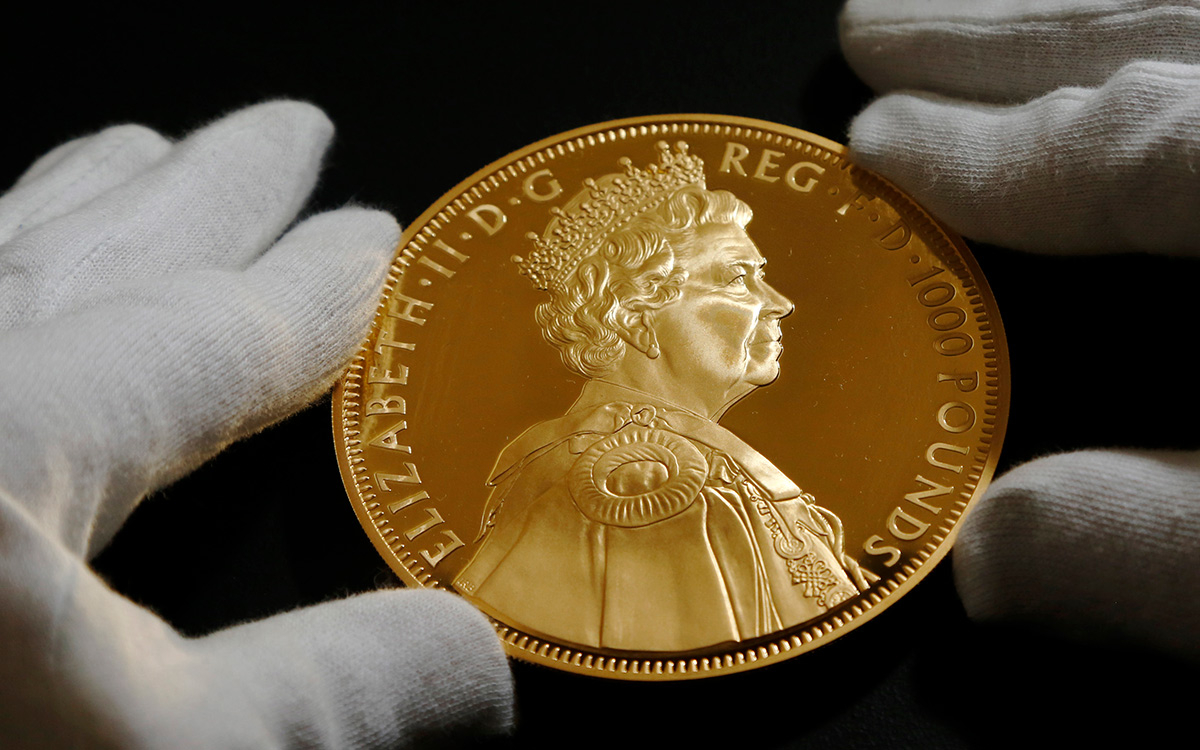 Елизавета II на британских монетах: пять профилей королевы