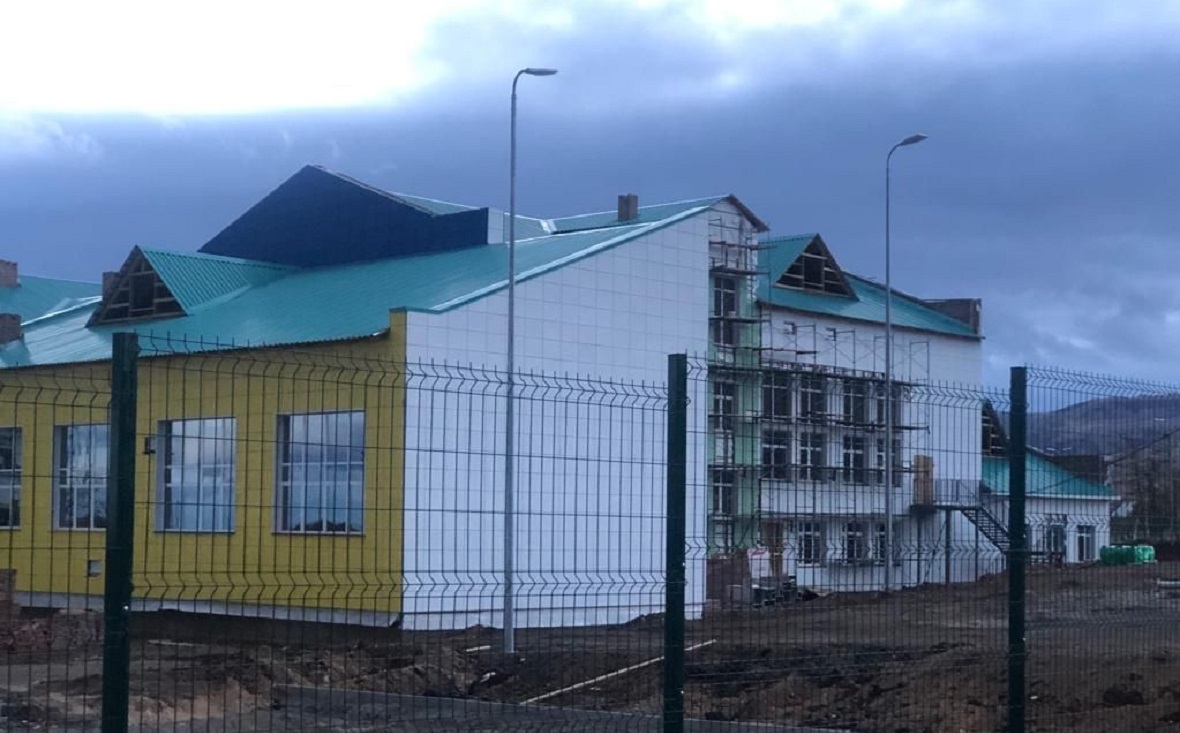Школа в Старом Сибае в октябре 2022 года