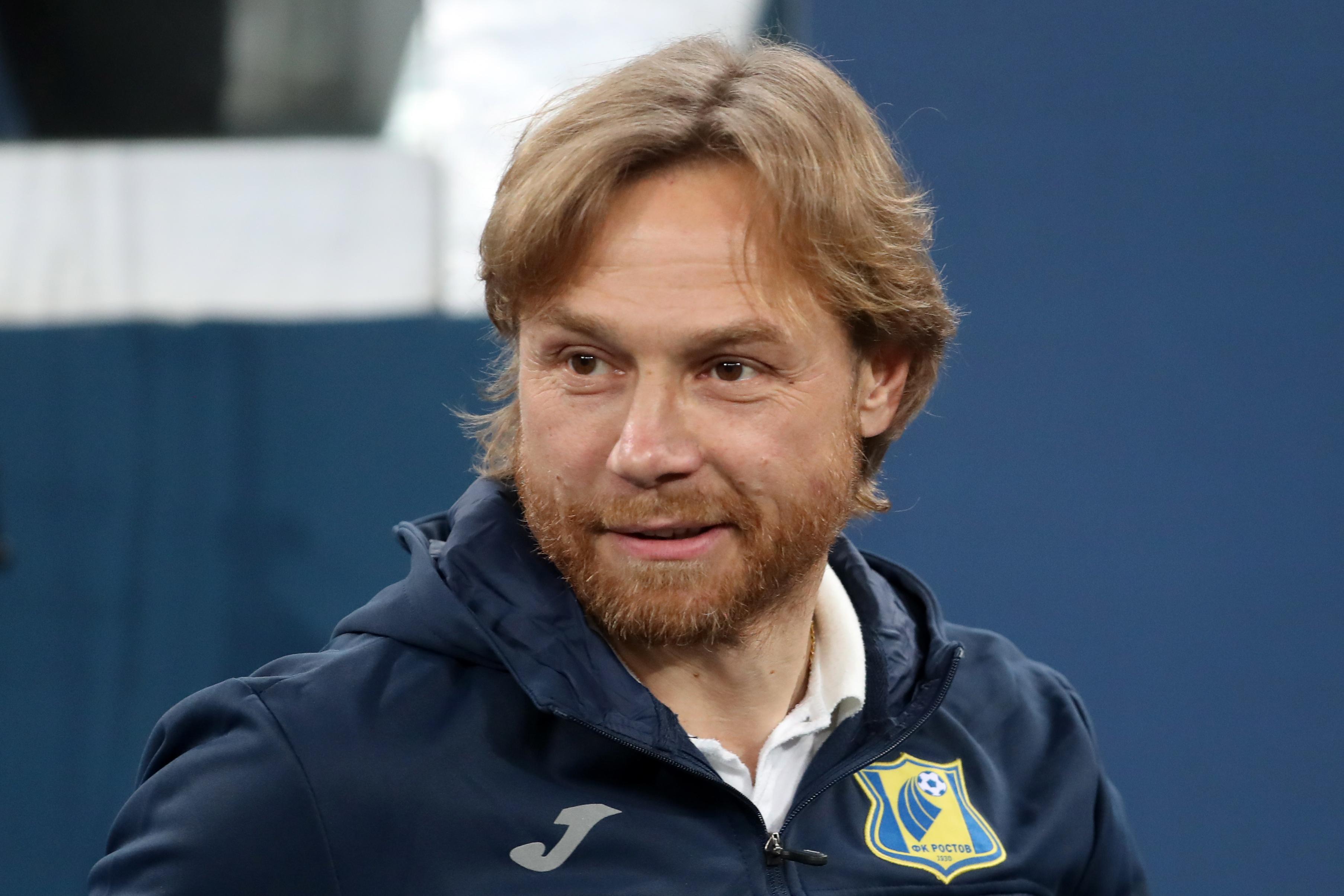 Валерий Карпин