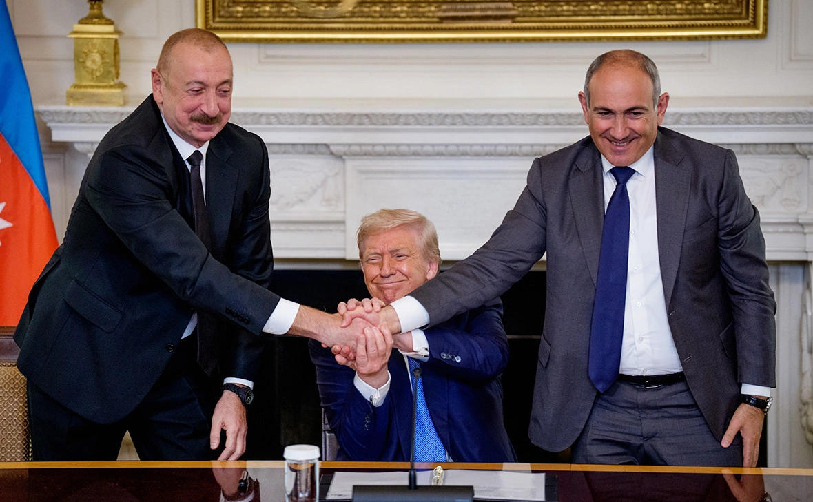 Andrew Harnik / Getty Images