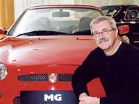 Шеф-дизайнер MG Rover Group назван дизайнером года