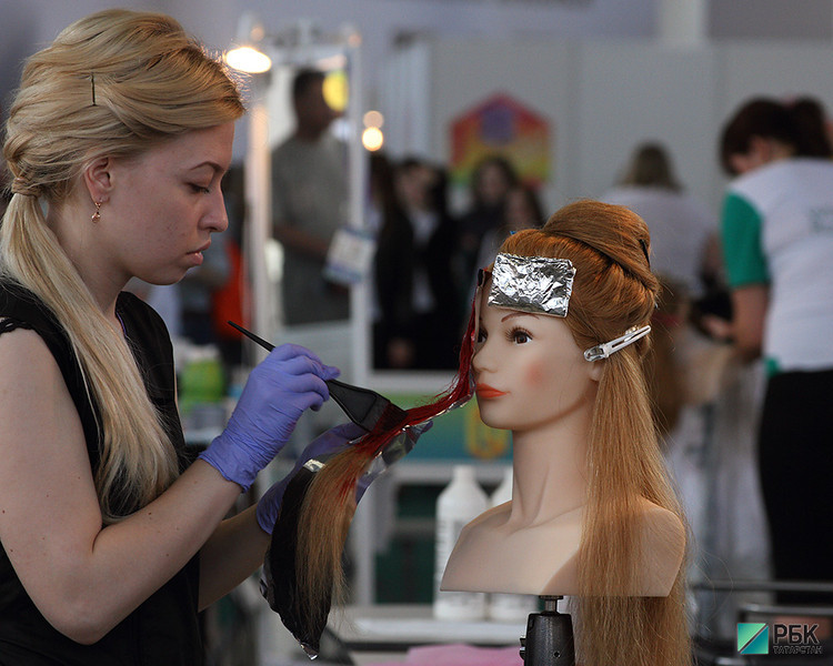 В Татарстане парикмахерские возобновят работу в период самоизоляции