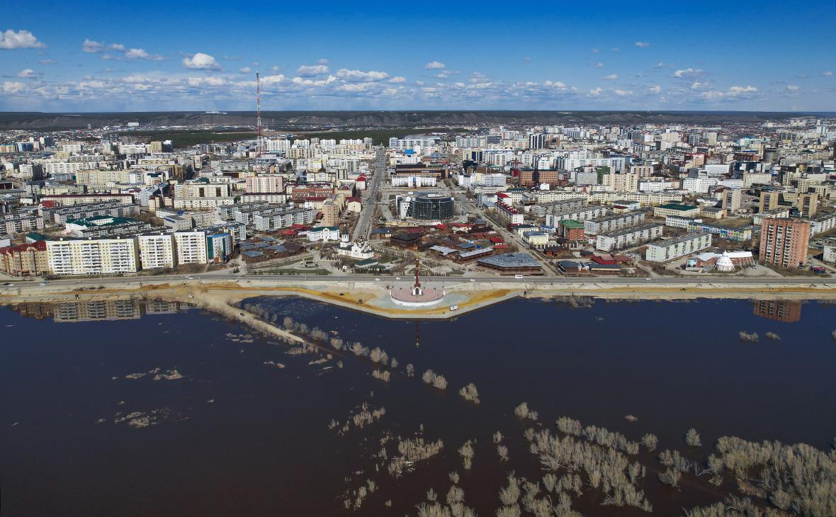 Река Лена в Якутске