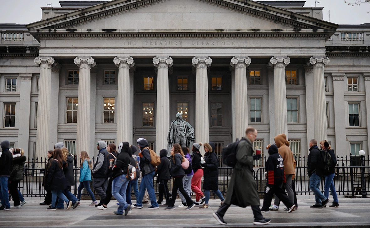 Chip Somodevilla / Getty Images