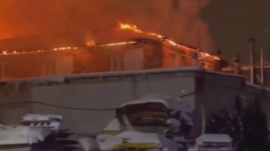 В прокуратуре назвали причину пожара в цеху в Московской области