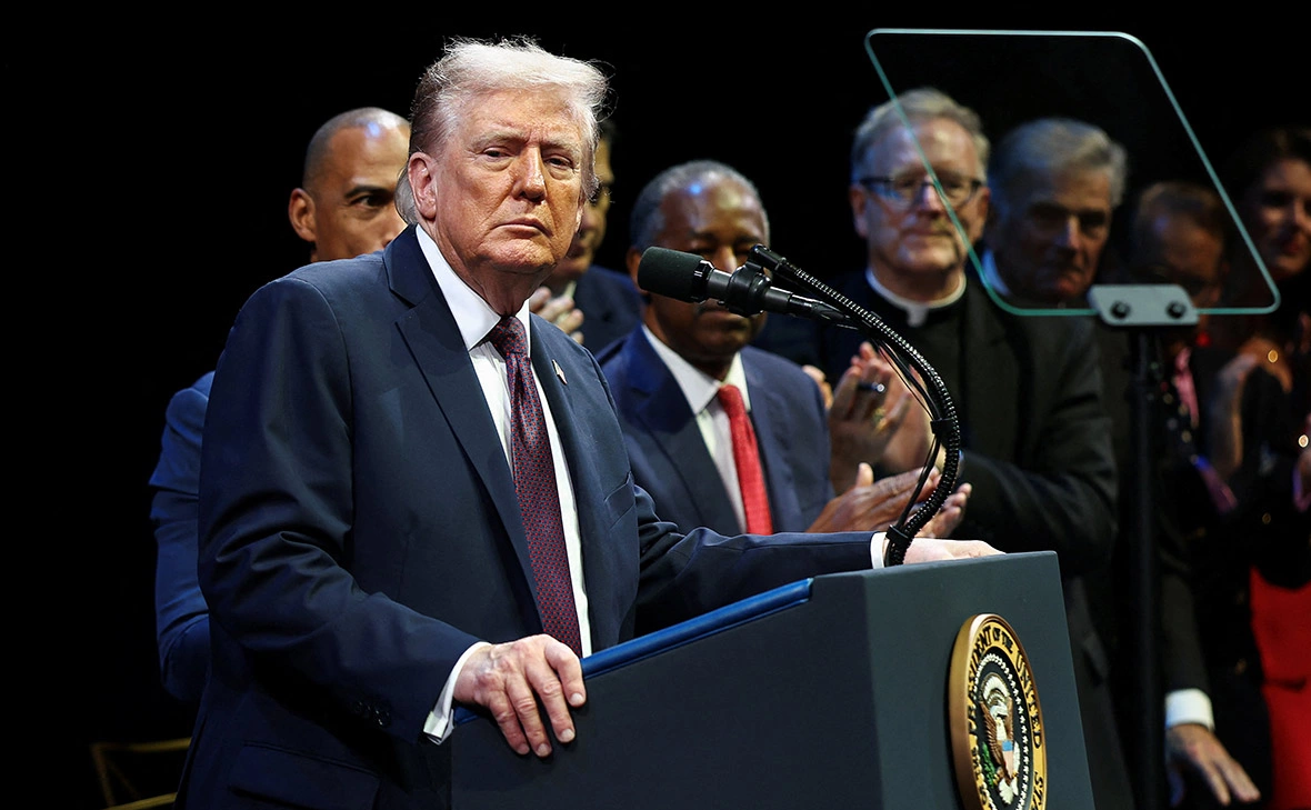 Evelyn Hockstein / Reuters