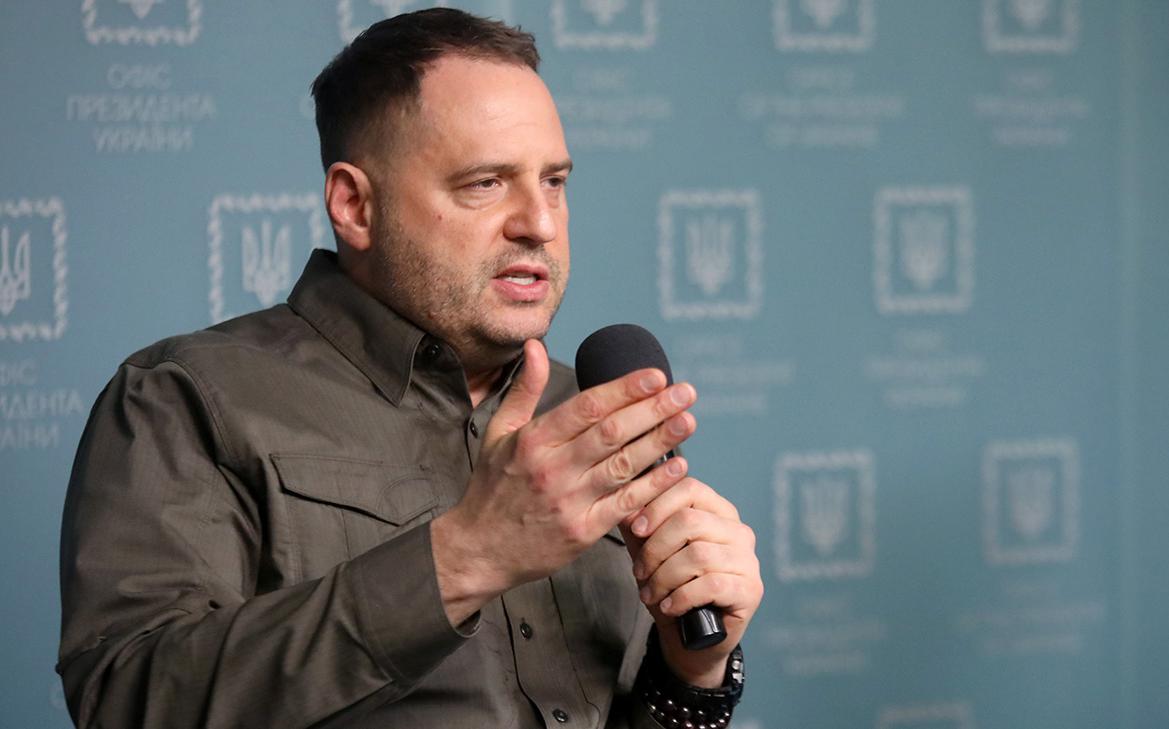 Ермаку не сообщили о подозрении после обыска