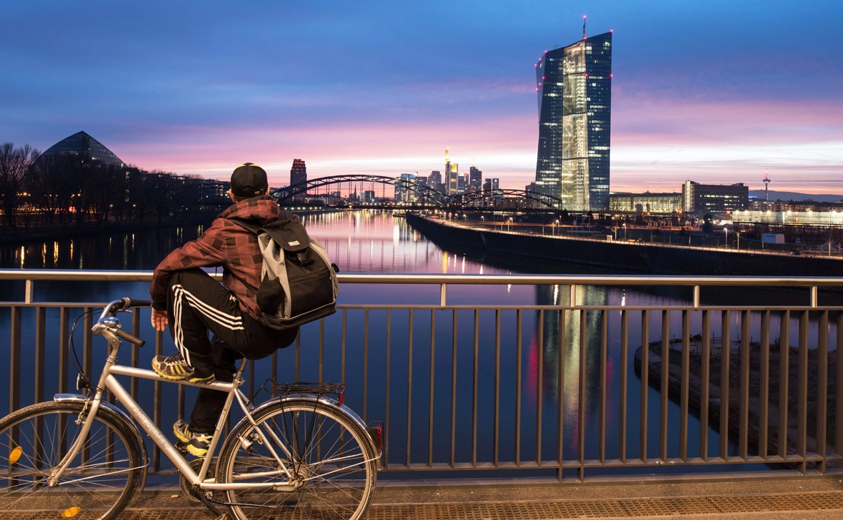 Thomas Lohnes / Getty Images