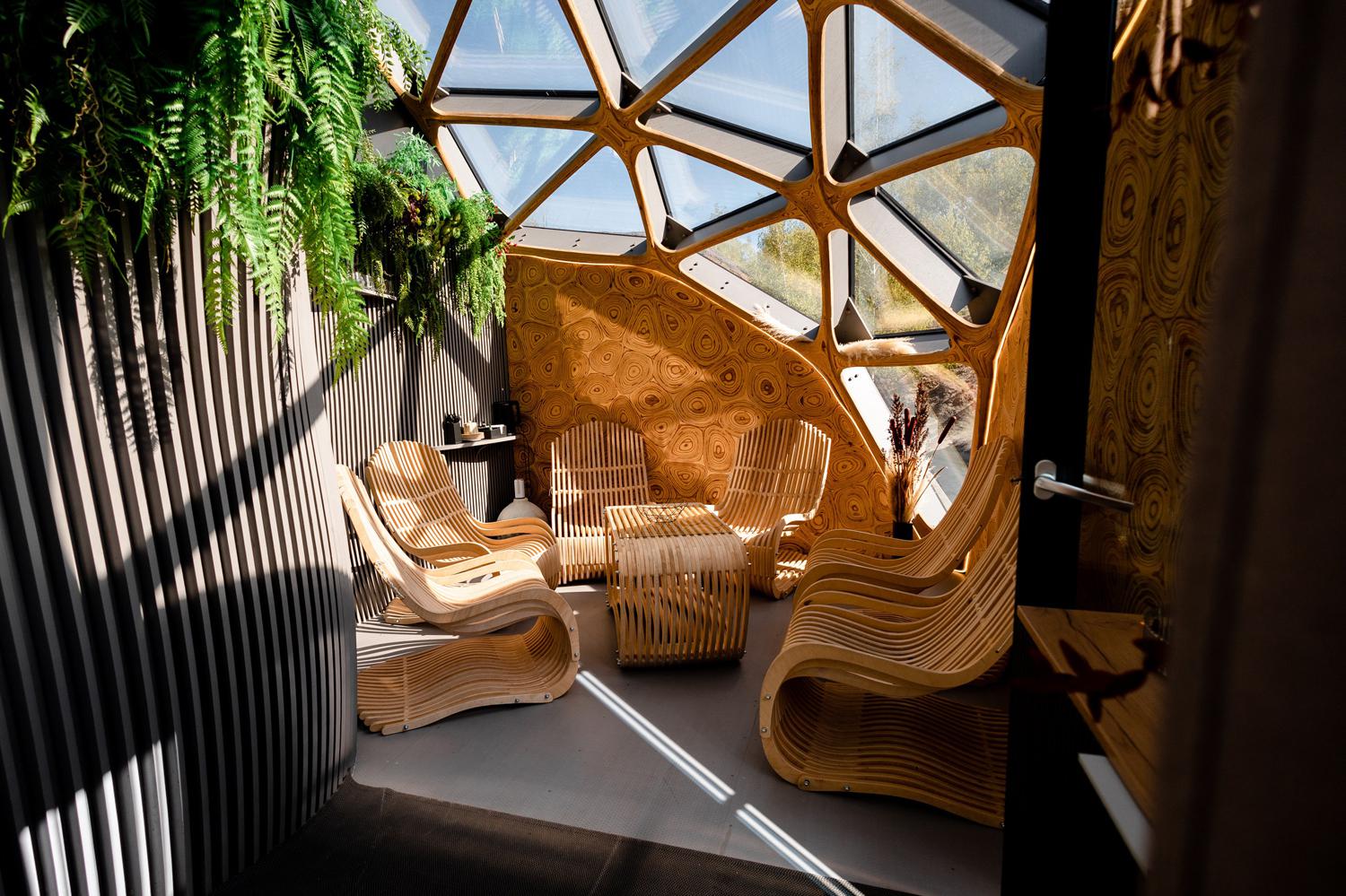 «Аномалия»