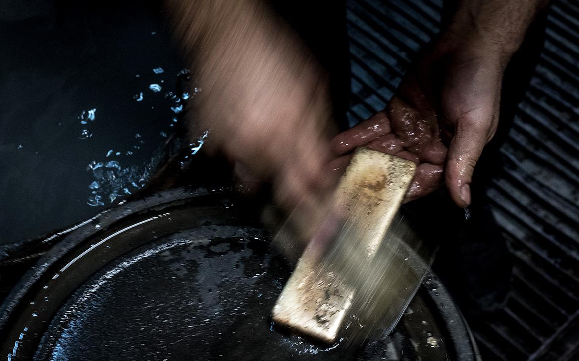 Аналитики увидели в обвале золота шанс восстановить его репутацию