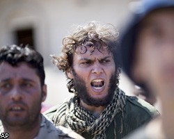 США отказались признать власть повстанцев в Ливии