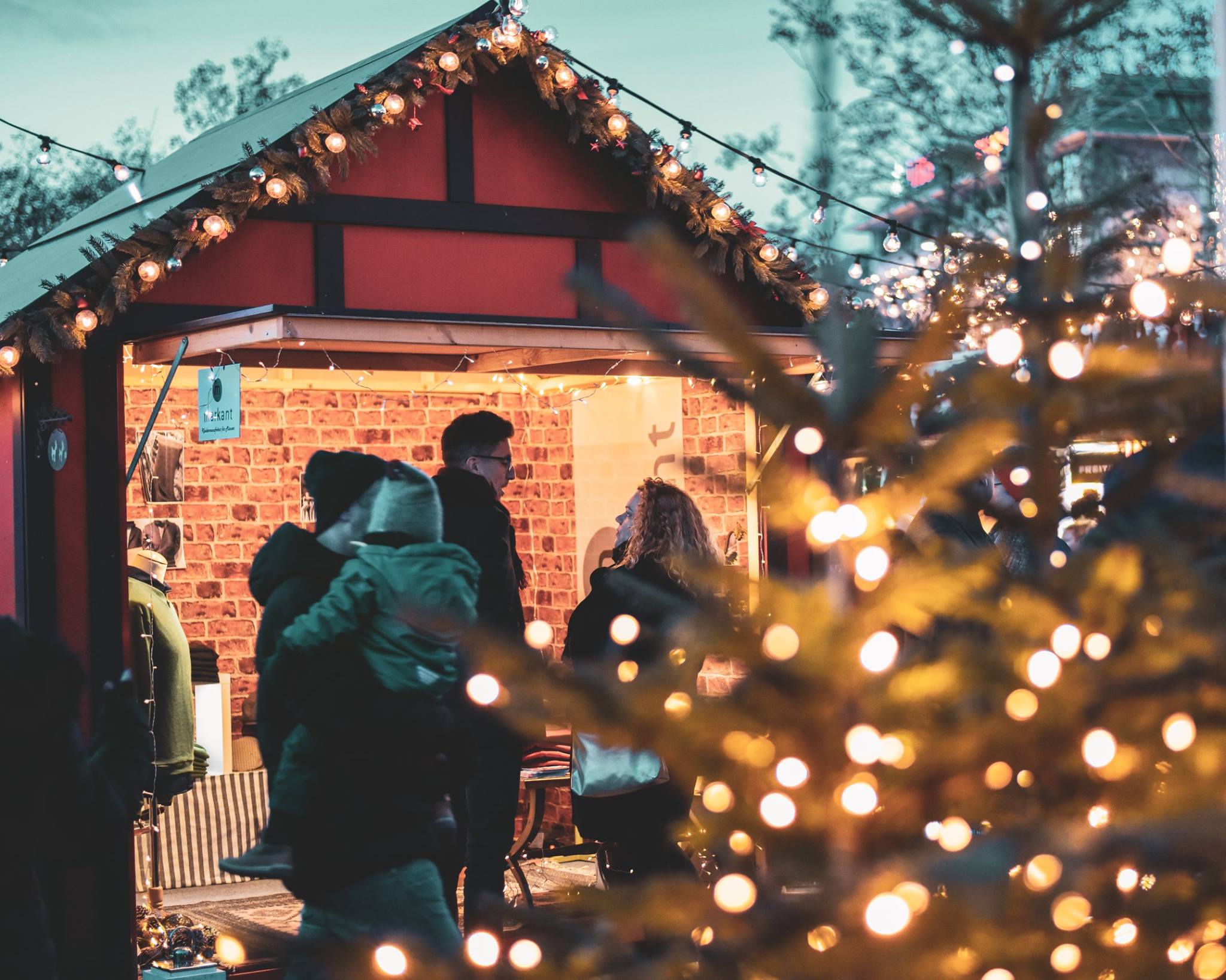 Фото: facebook.com/pg/weihnachtsdorfzuerich/