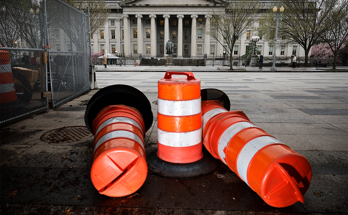 Chip Somodevilla / Getty Images