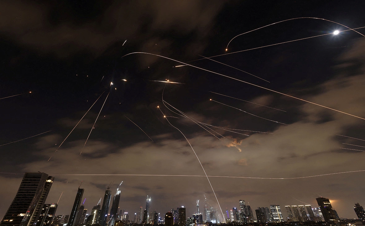 Ronen Zvulun / Reuters