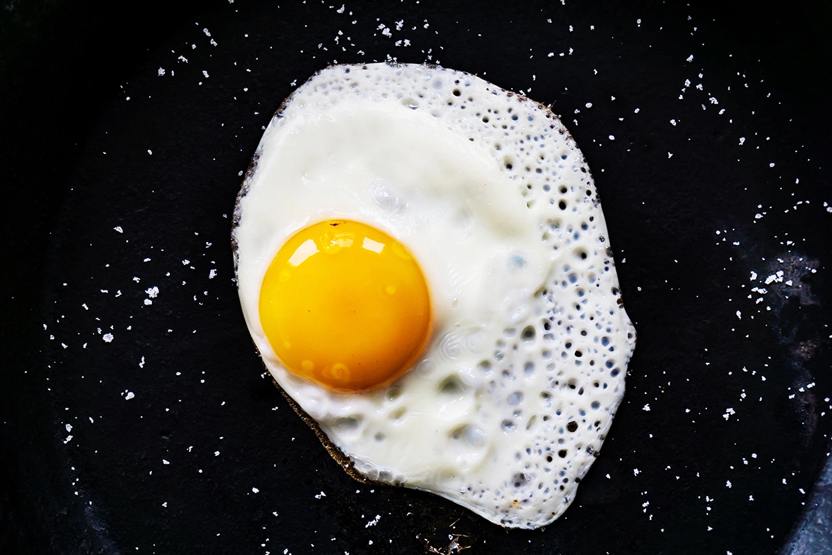 В Дубае приготовили коктейль в виде яичницы