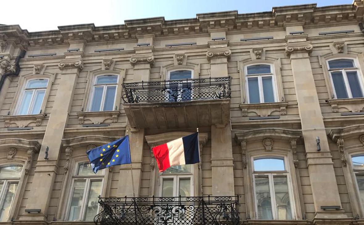 Здание посольства Франции в Азербайджане