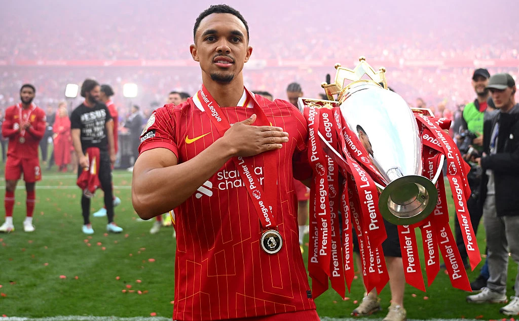 Michael Regan / Getty Images / Getty Images For The Premier League