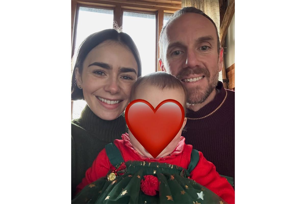 Лили Коллинз