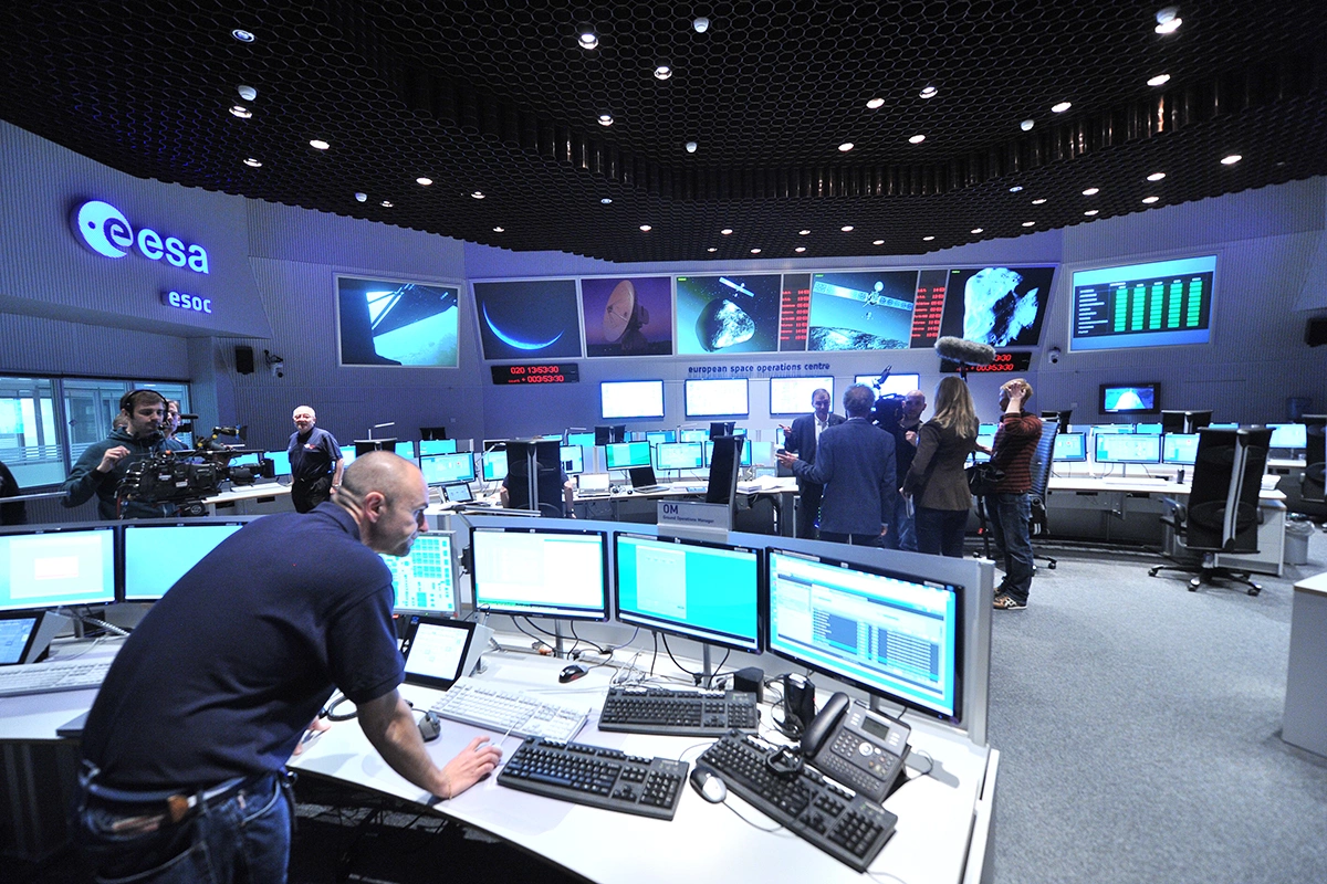 <p>Европейский центр космических операций ЕКА в Дармштадте, Германия</p>