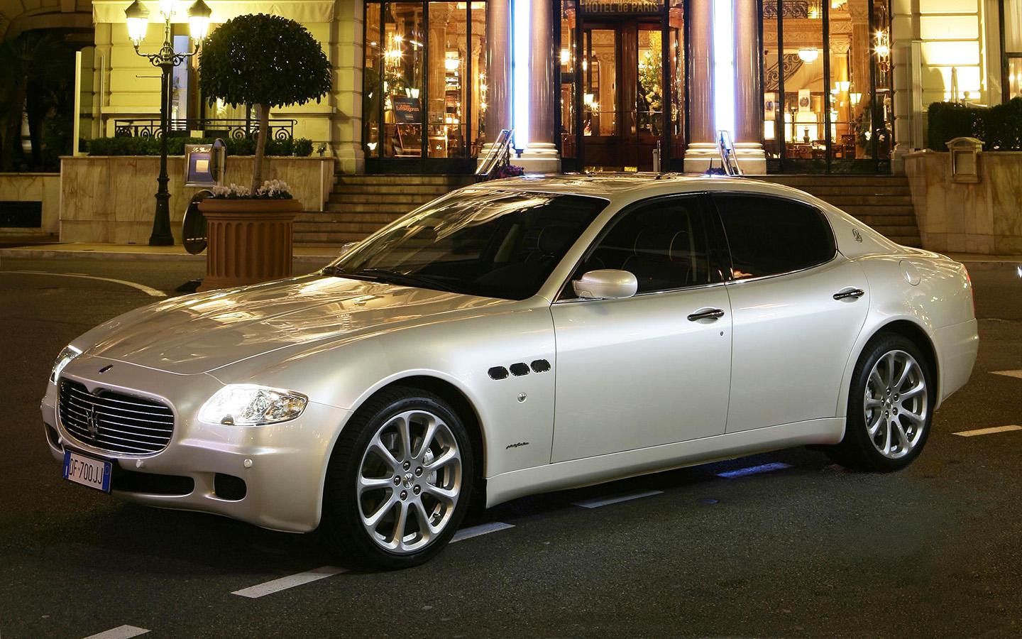 Maserati Quattroporte