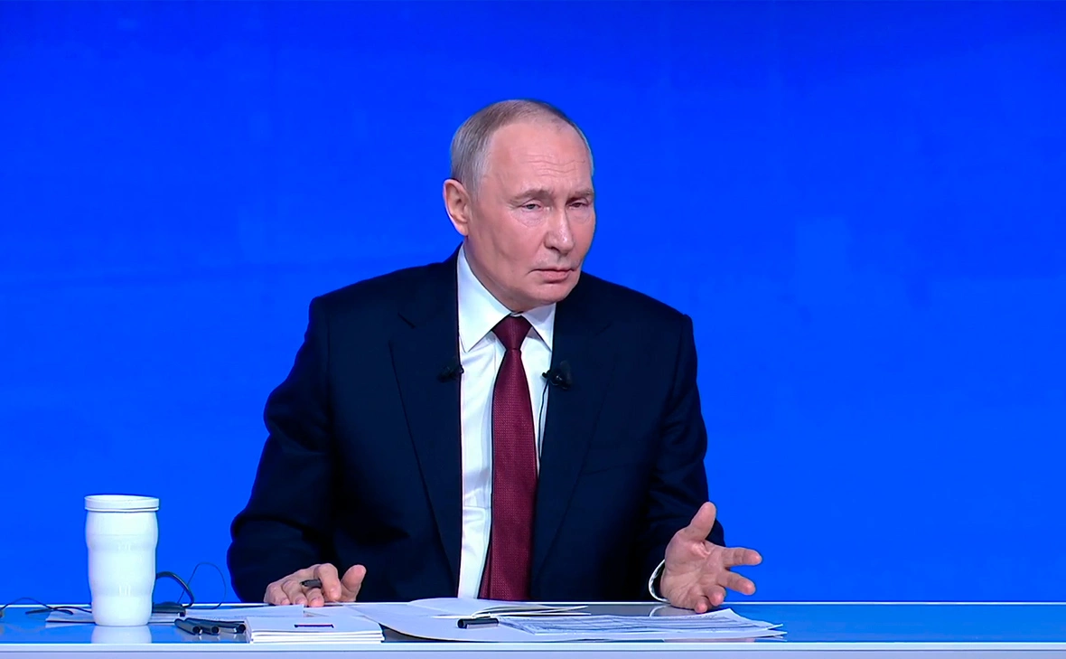 Трансляция прямой линии президента России Владимира Путина