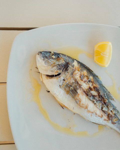 Рыба на гриле в ресторане Kanali Fish Tavern