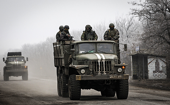 Солдаты правительственных войск Украины в окрестностях города Дебальцево