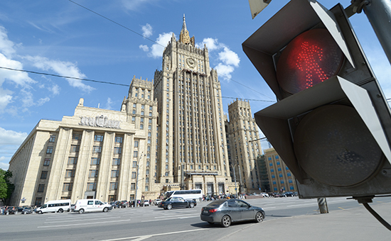 Здание Министерства иностранных дел (МИД) России на Смоленской-Сенной площади