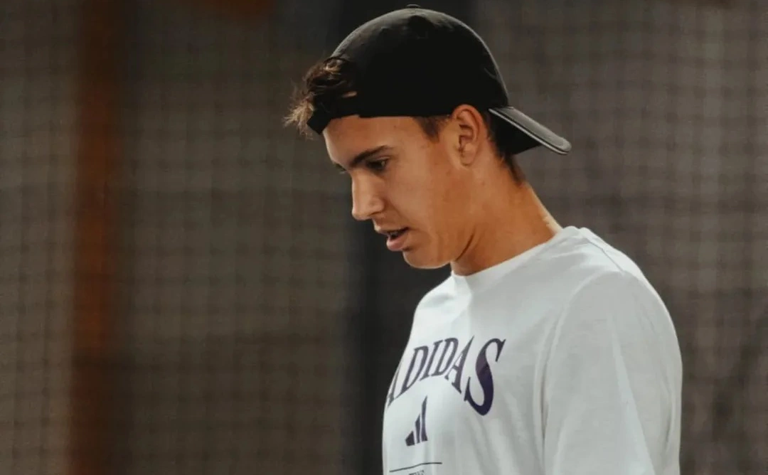 Личный архив Никиты Белозерцева