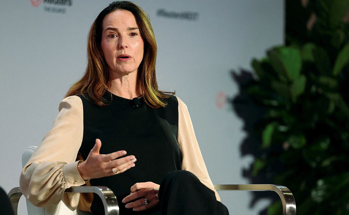 Mike Segar / Reuters