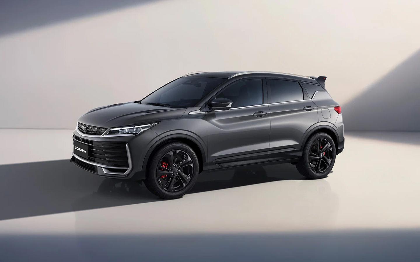 Geely Coolray подешевел на 170 тыс. руб. благодаря появлению новой версии