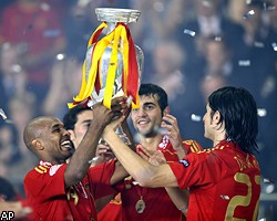 Чемпионом Европы по футболу стала сборная Испании