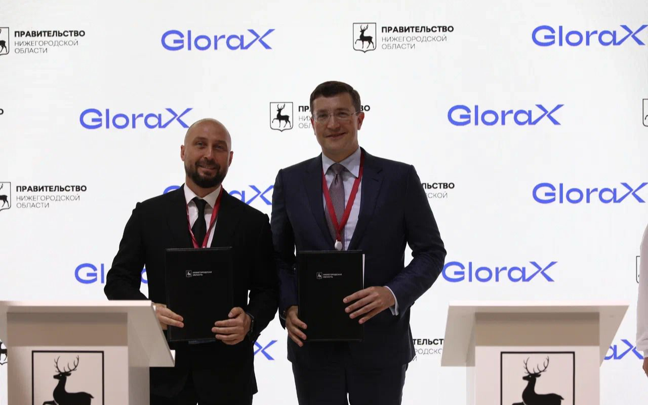 Президент&nbsp;GloraX Андрей Биржин (слева) и губернатор Нижегородской области Глеб Никитин