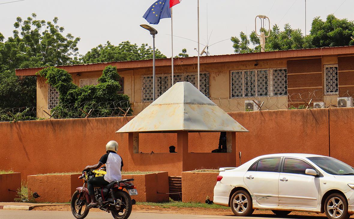 Посольство Франции в Ниамее, Нигер