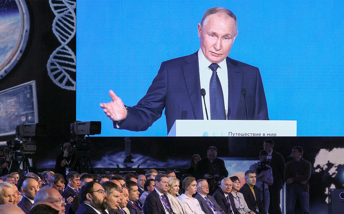 Путин рассказал об «отмене» России в цифровом пространстве