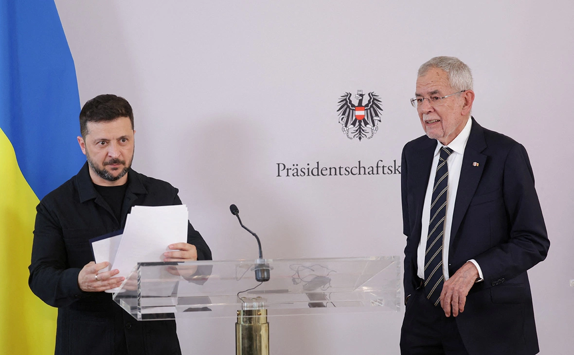 Leonhard Foeger / Reuters