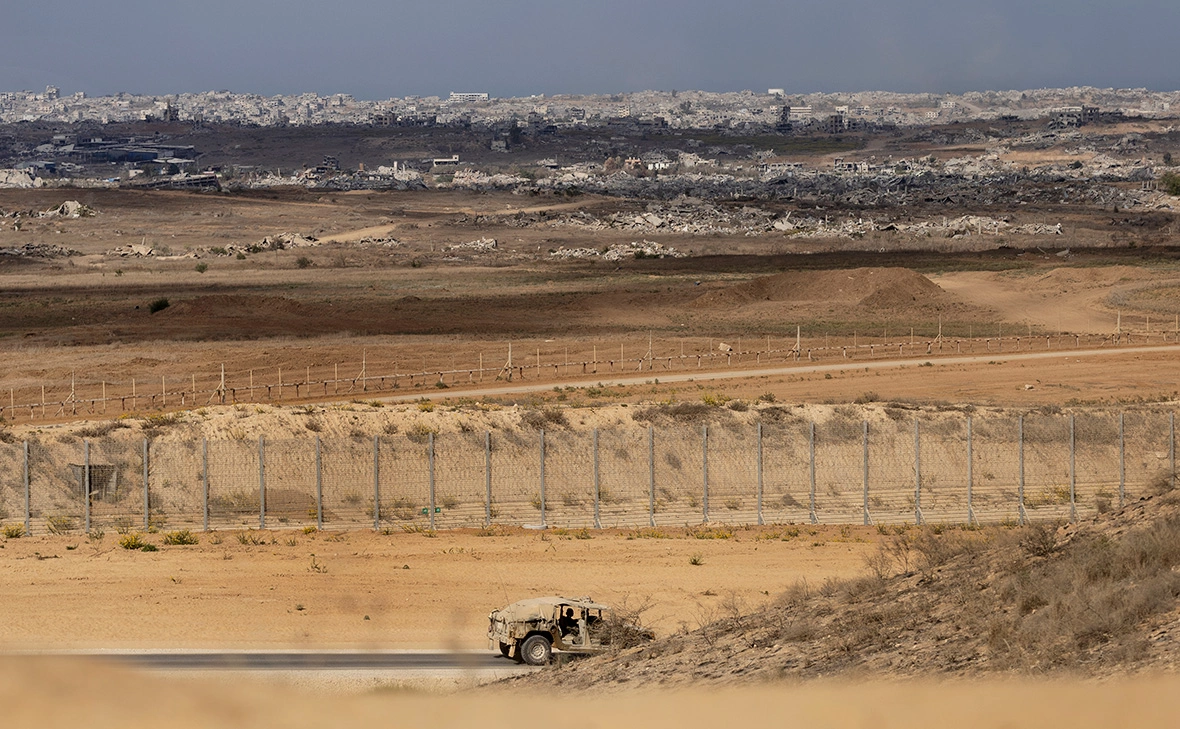 Amir Levy / Getty Images