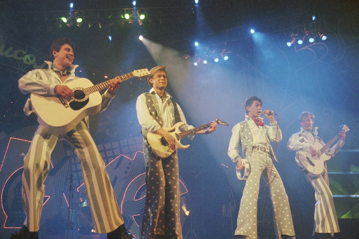 Слева направо: Владимир Асимов, Владимир Левкин, Владимир Политов и Вячеслав Жеребкин. 1994 год