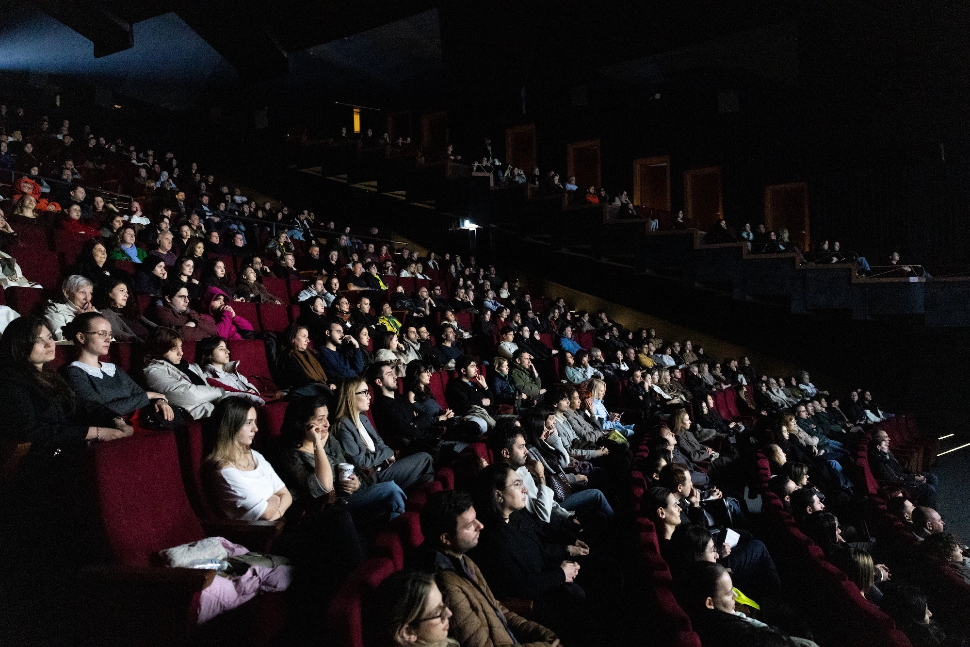 В зале кинотеатра Atlas