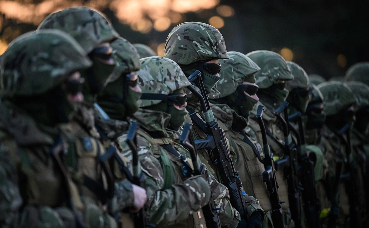 Leon Neal / Getty Images